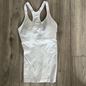 Ebb to street tank size 4